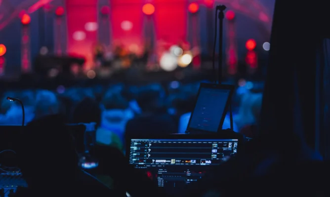 What+Does+an+Event+Production+Company+Do_+_+Live+Act+&+Music+Event+Production